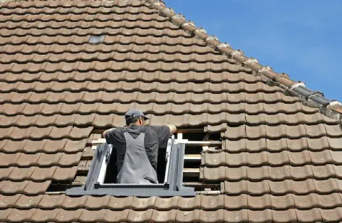 Pose de velux - Grézac